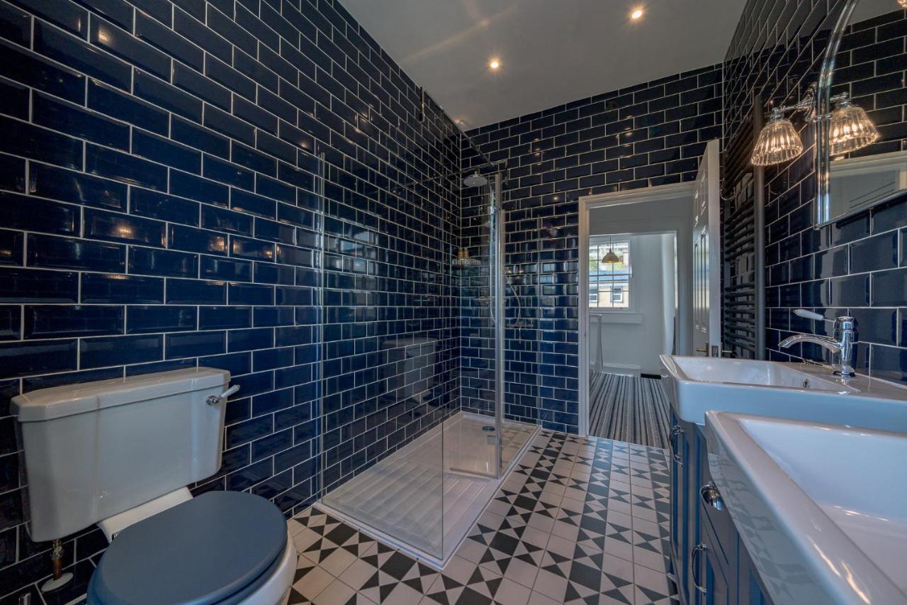 Luxurious Grand 6 Bedroom Home In Bath - Perfect For Groups & Sleeps 12! Esterno foto