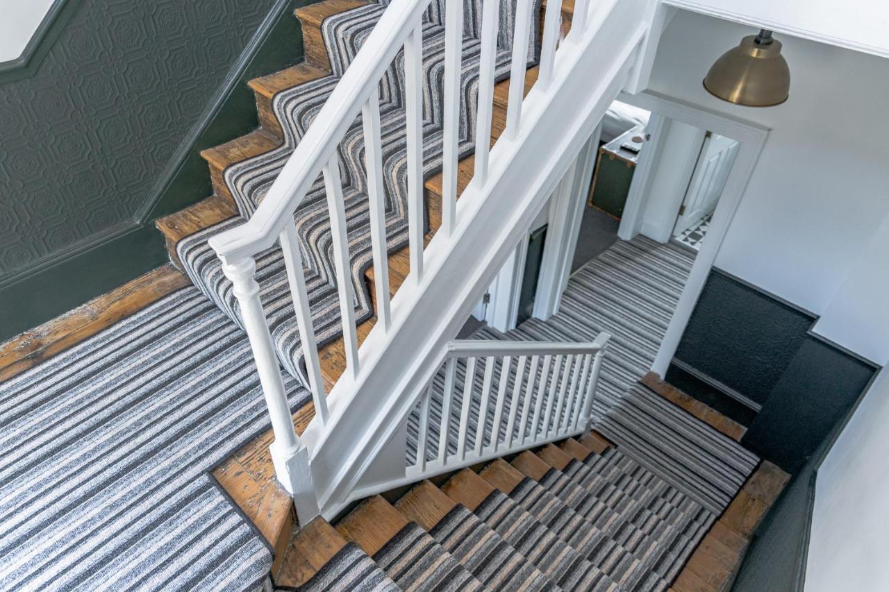 Luxurious Grand 6 Bedroom Home In Bath - Perfect For Groups & Sleeps 12! Esterno foto